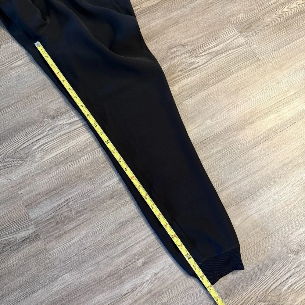 Lululemon Womens 4 On The Fly Jogger Black